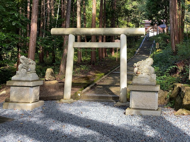 眞名井神社(籠神社奥宮)　二の鳥居