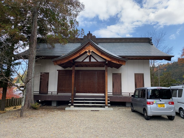 飛騨護國神社　神楽殿