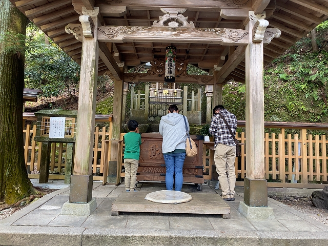 伊奈波神社(黒龍神社)　拝殿