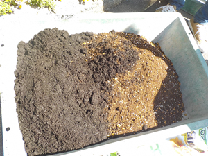 01 バーク堆肥と肥料