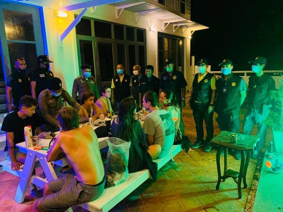 パンガン島で大麻パーティーをしていて逮捕されたロシア人