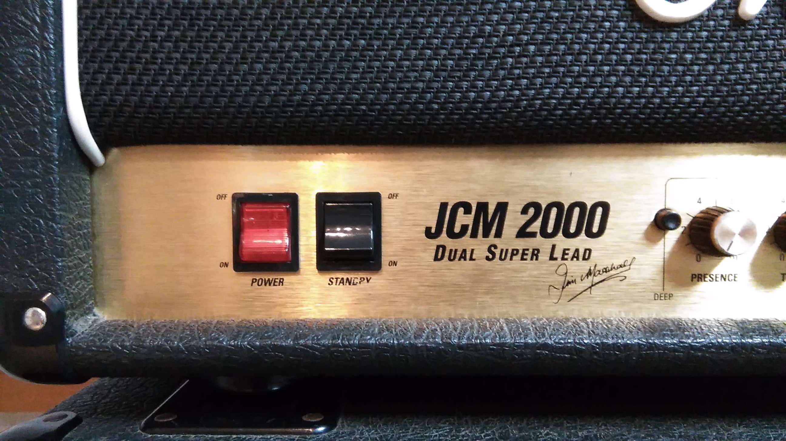 Marshall JCM2000 (マーシャル ギターアンプ) 使い方・音作り【基本編