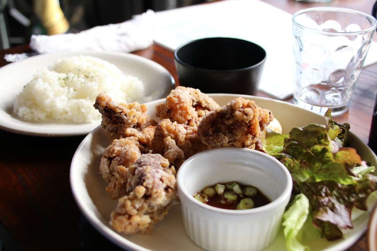 鶏のから揚げ