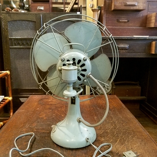 昭和レトロな東芝 鉄羽扇風機 - [Sold Out]過去の販売商品