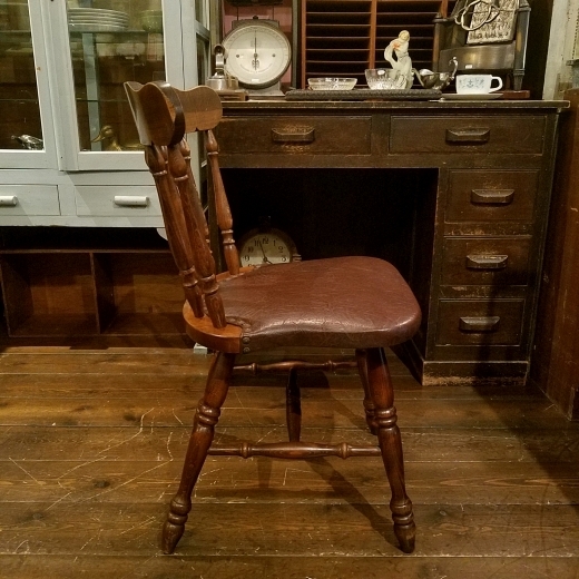 レトロな喫茶店の椅子～柏木工のウィンザーチェア - [Sold Out]過去の 
